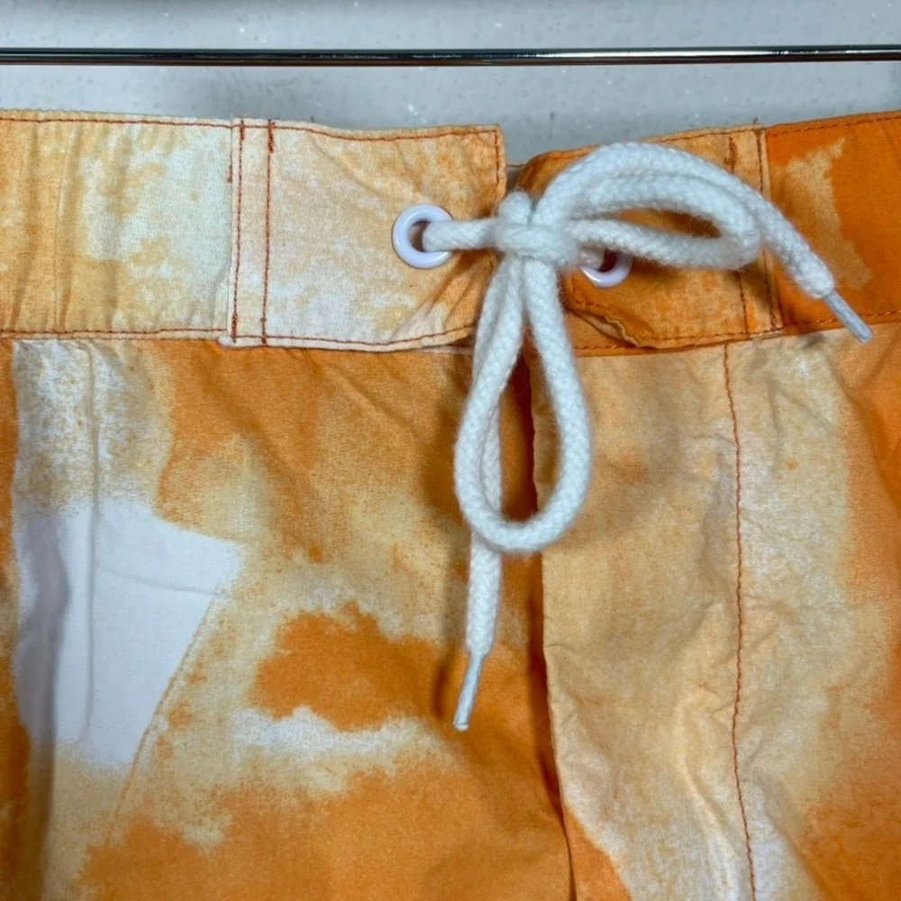 Lacoste L!VE Swim Trunks Mens M Surf Resort Orange Tie Dye Mesh Lined Shorts‎